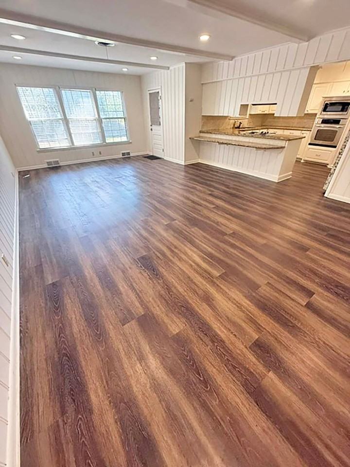 2710 Crestwood Pl - Photo 4 of 45