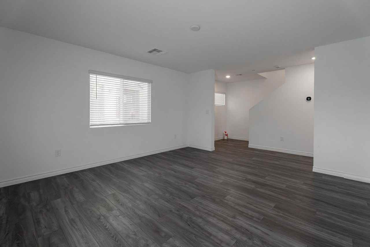 3541 Reserve Ct - Photo 3 of 37