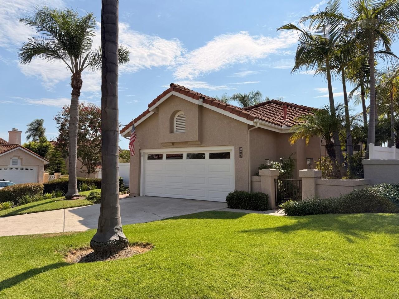 1086 Almeria Ct - Photo 3 of 49