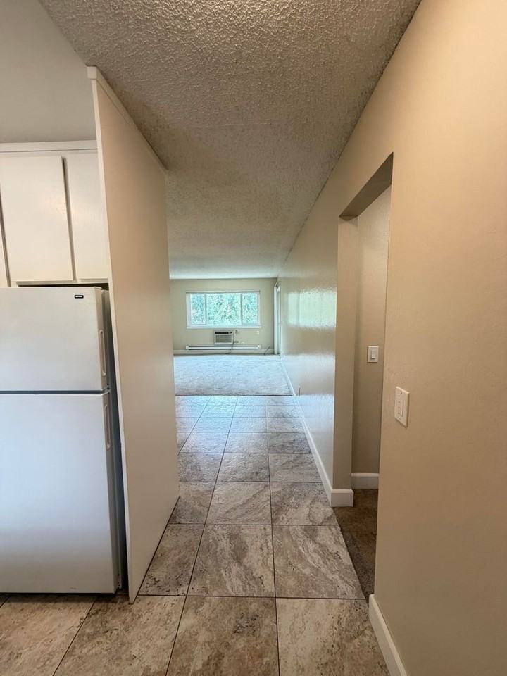 101 Glen Eyrie Avenue - Photo 5 of 44