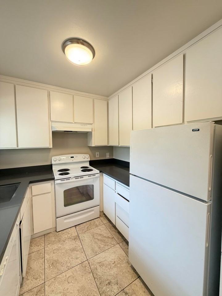 101 Glen Eyrie Avenue - Photo 6 of 44
