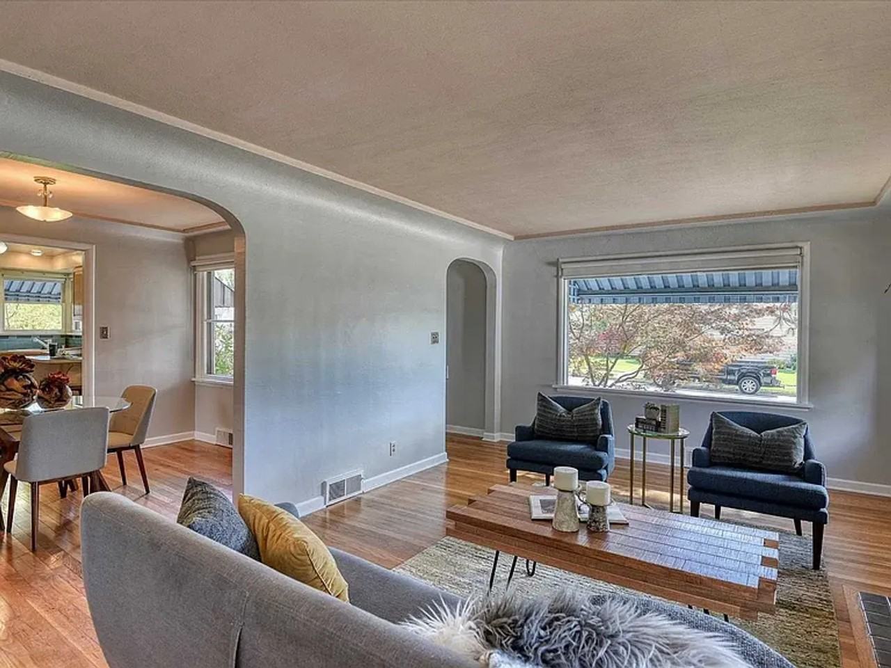 2608 W Lacrosse Ave - Photo 5 of 13