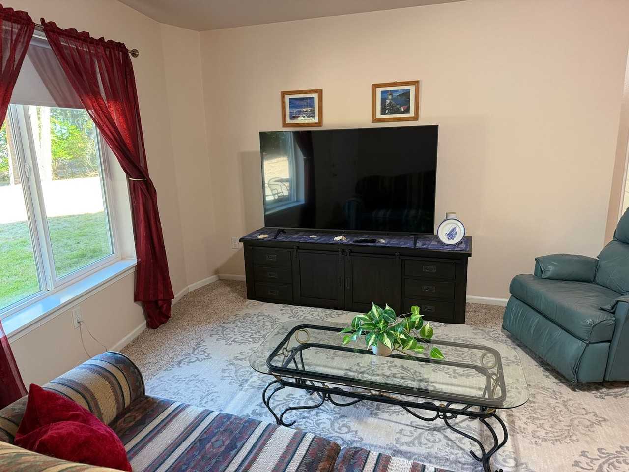 295 Rhodena Dr - Photo 3 of 20