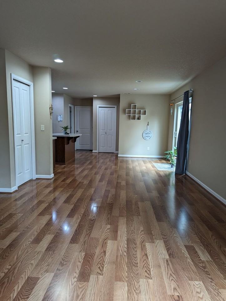 20954 Sw Edgemont St - Photo 5 of 21