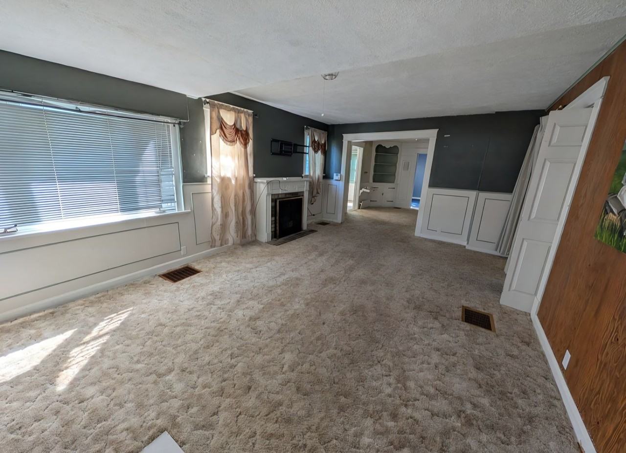 3003 Gray Ave - Photo 2 of 13
