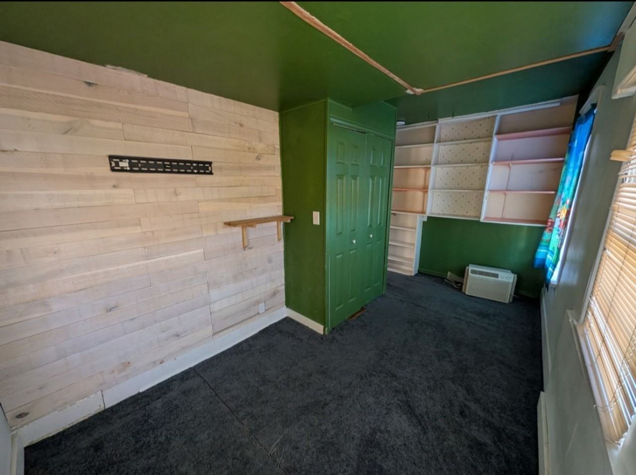 3003 Gray Ave - Photo 5 of 13