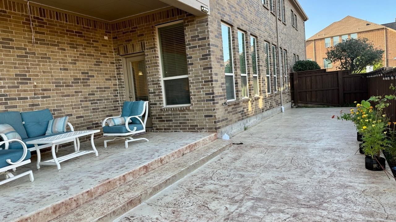 3716 Carlsbad Way - Photo 6 of 27