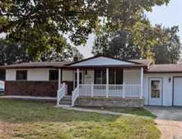 featured image of 11354 Berkshire Dr
