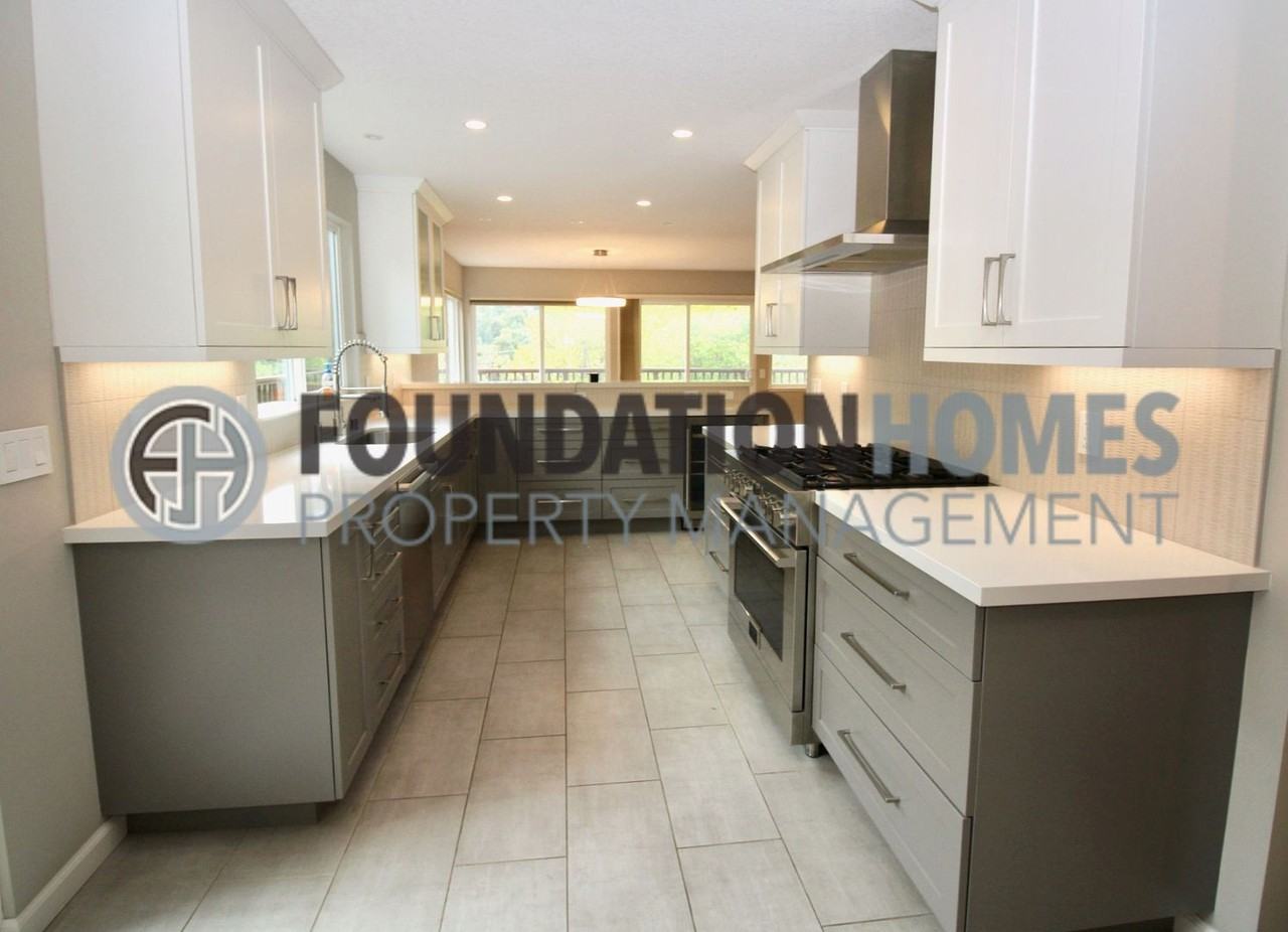 334 Santa Margarita - Photo 4 of 32