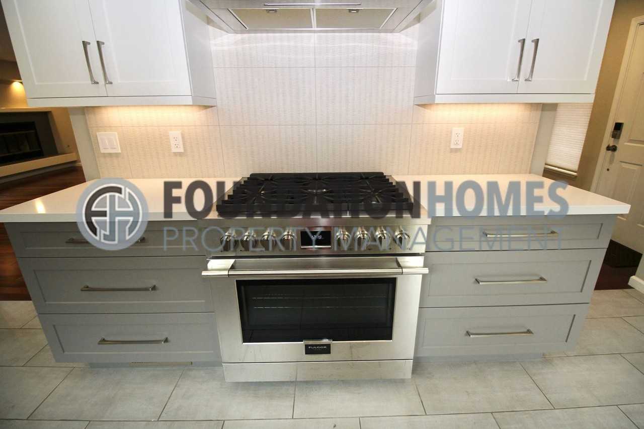 334 Santa Margarita - Photo 5 of 32