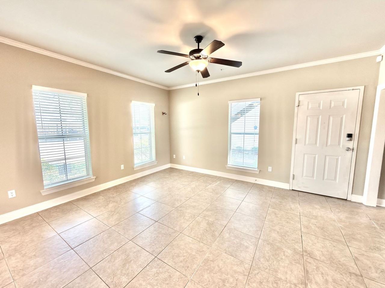 9413 Burbank Dr #A2 - Photo 4 of 22