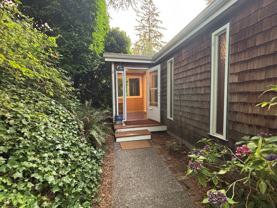 9435 36th Ave Sw - Photo 1 of 1