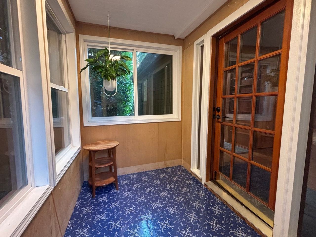 9435 36th Ave Sw - Photo 2 of 39
