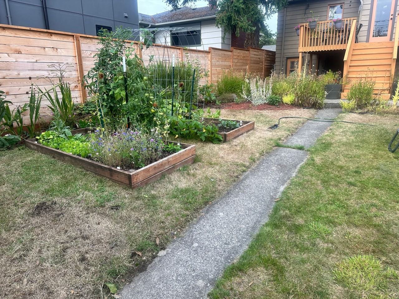 5225 36th Ave Sw - Photo 4 of 23