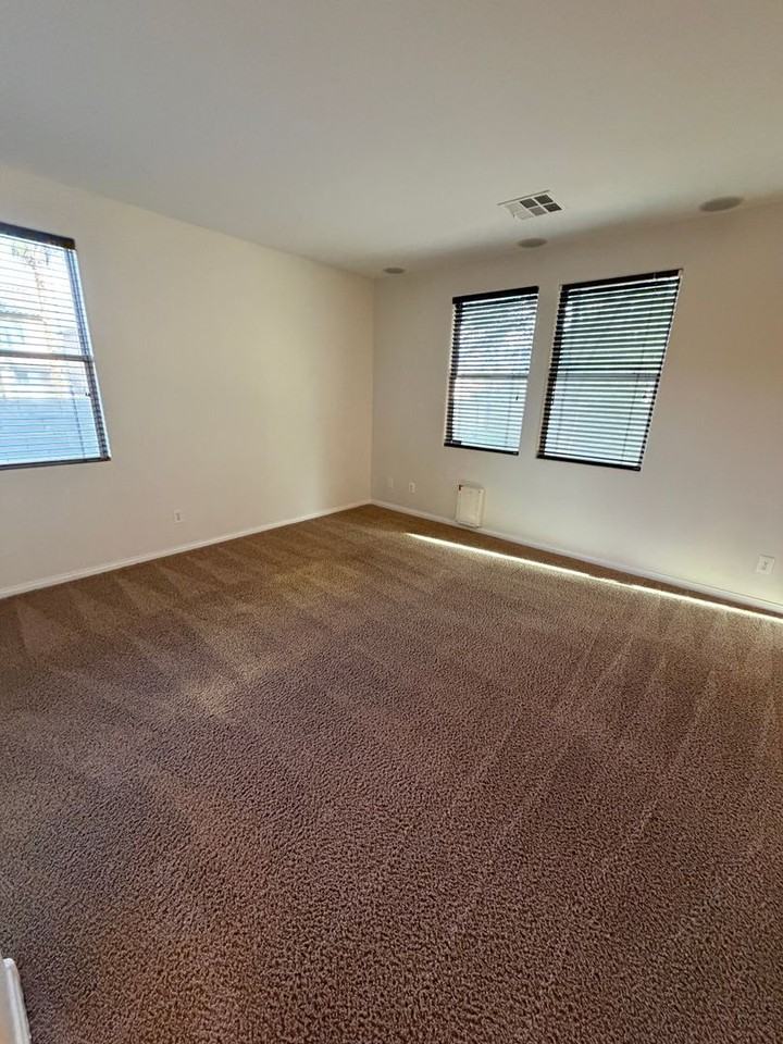 3441 Visionary Bay Ave - Photo 4 of 36
