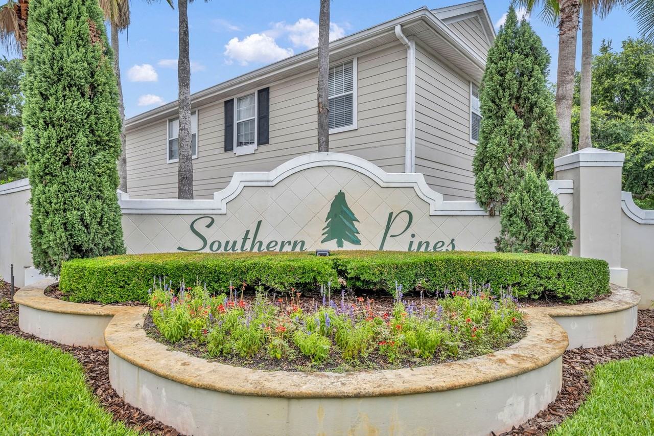 200 Southern Pecan Cir - Photo 3 of 50