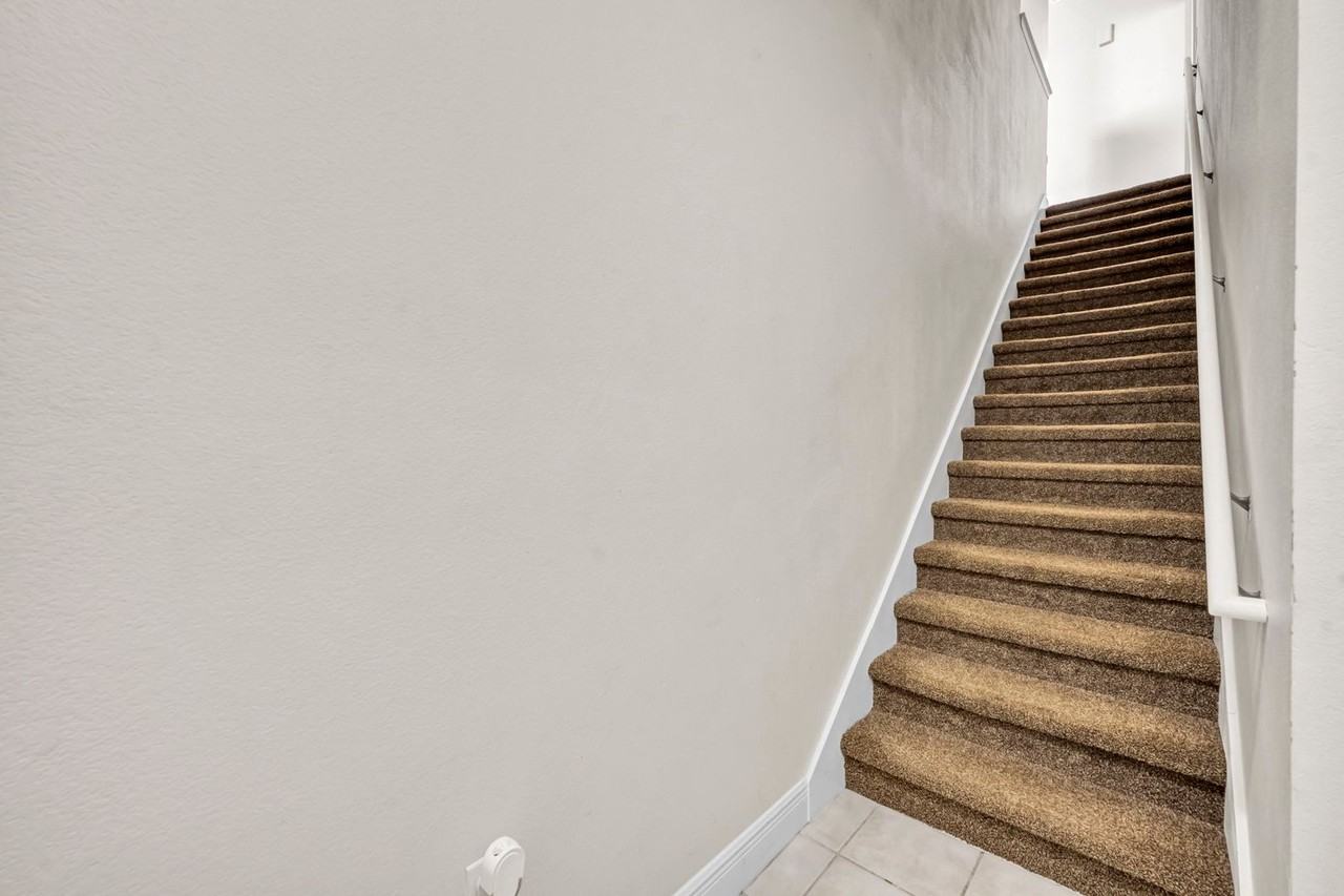 200 Southern Pecan Cir - Photo 6 of 50