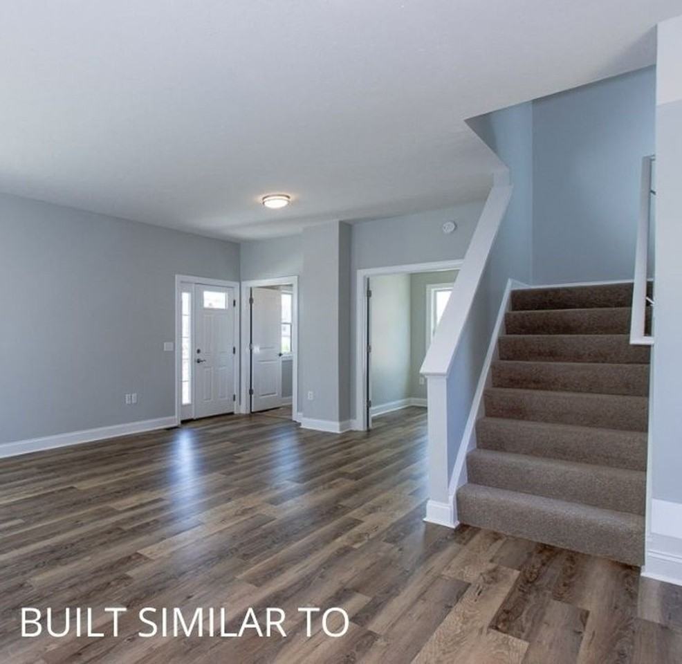 2656 Greenport Dr - Photo 6 of 12