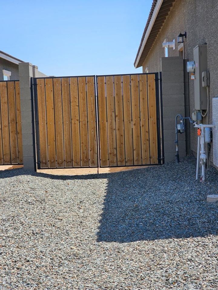 17659 W College Dr - Photo 6 of 50