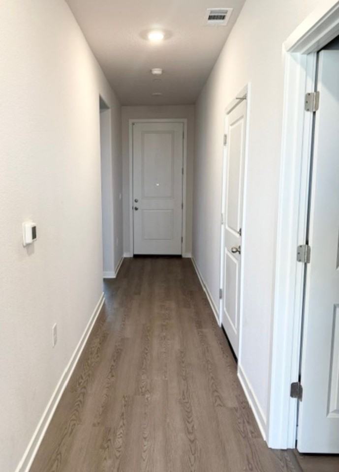 2630 Lusters Way - Photo 5 of 10