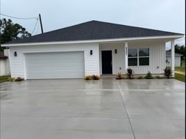 featured image of 4207 Northshore Rd