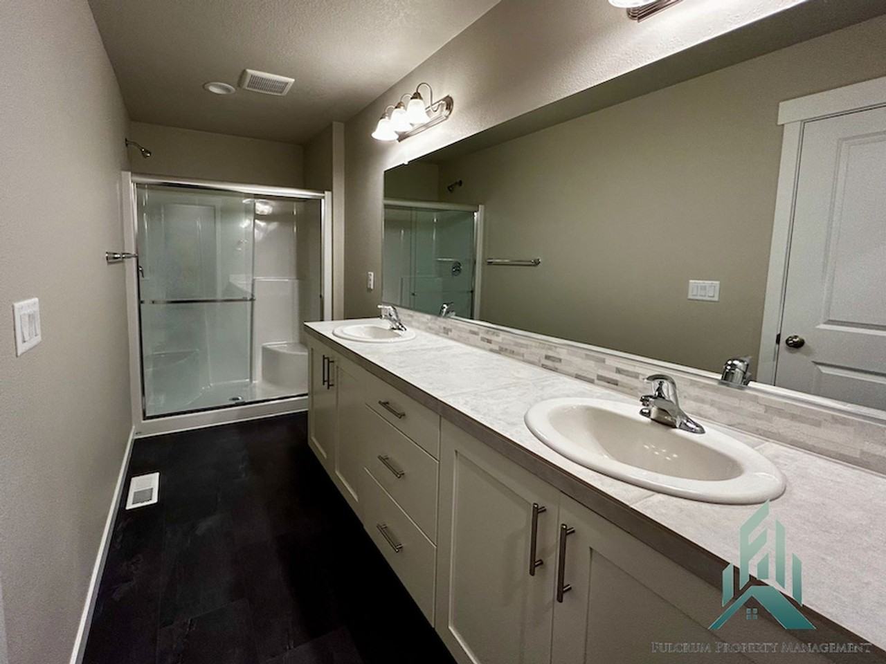 5905 Nw Torchcrest Pl - Photo 6 of 11