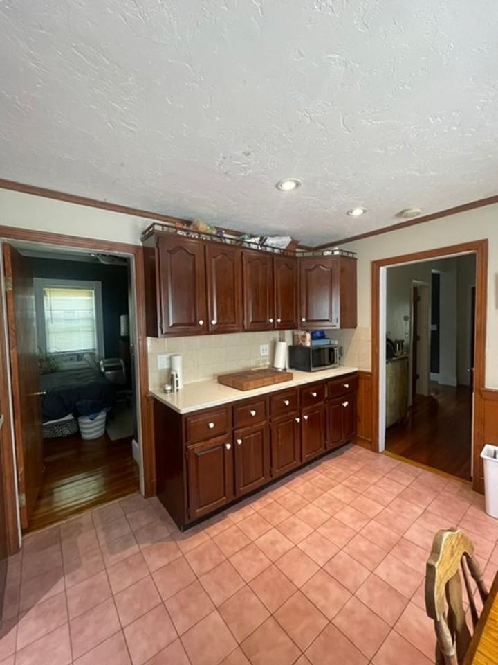 289 Webster St - Photo 6 of 19