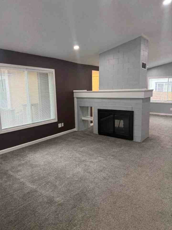 9908 129th Street Ct E - Photo 3 of 25