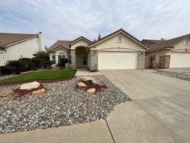 2820 E Eclipse Ave - Photo 1 of 1