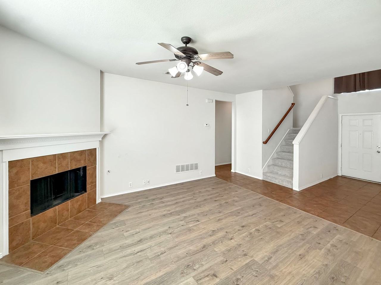 1740 1740 Hidden Brook  Dr. L/O - Photo 7 of 31