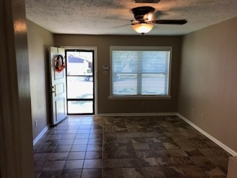 3012 Adrienne Dr - Photo 2 of 9