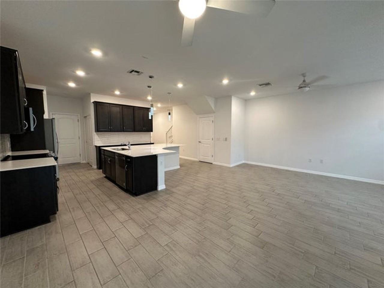 8191 Cinch Way - Photo 3 of 12