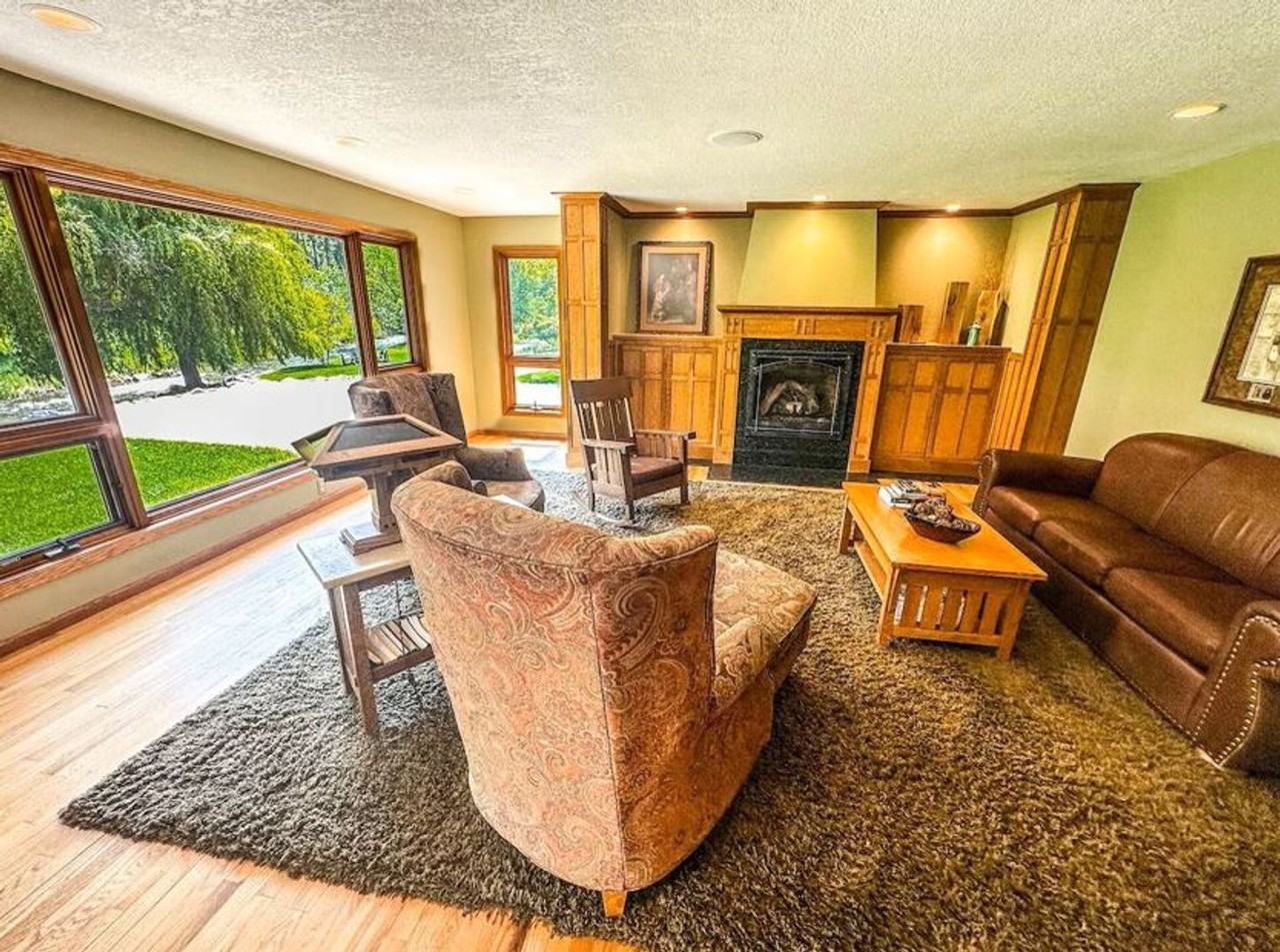 6050 Magic Canyon Rd - Photo 7 of 20