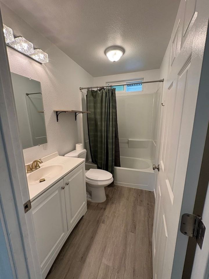 345 Hoaka Rd - Photo 5 of 16