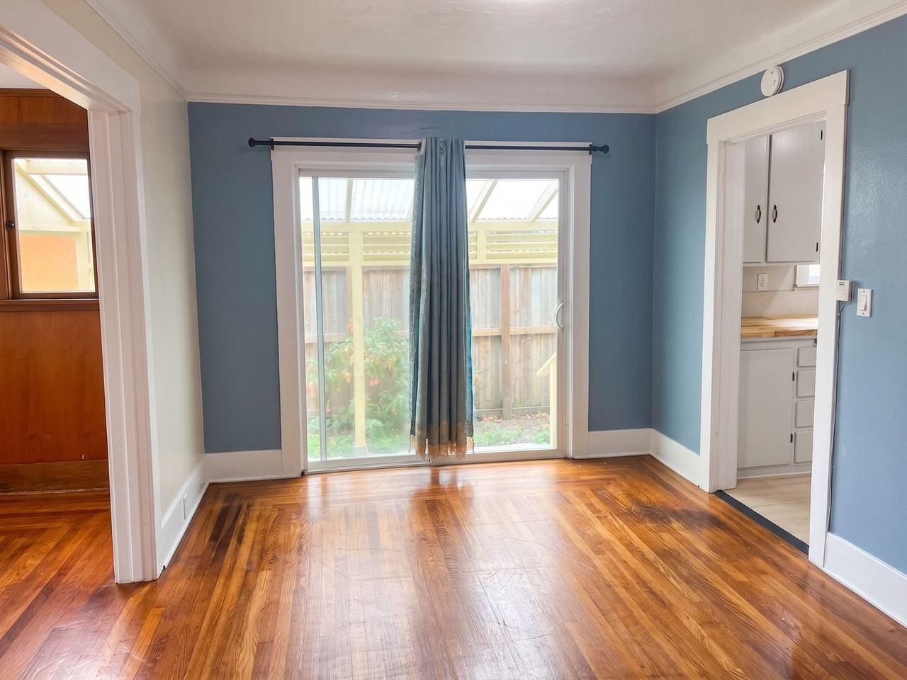 2726 J St - Photo 7 of 23