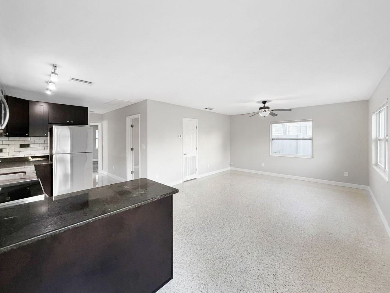 2724 57th St S - Photo 4 of 13