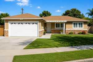 featured image of 1921 Julie Ave