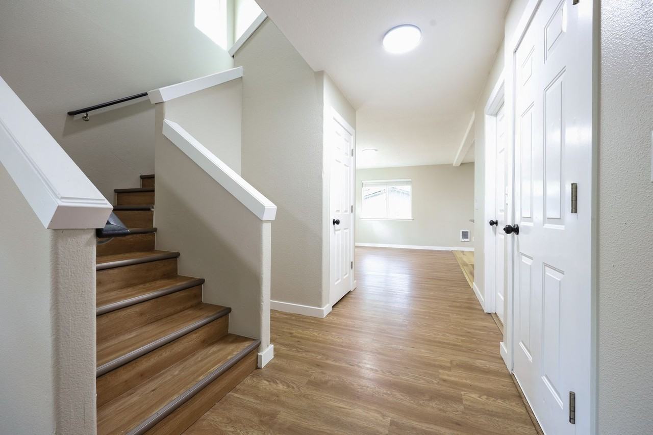 117 Se 129th Ave - Photo 5 of 37