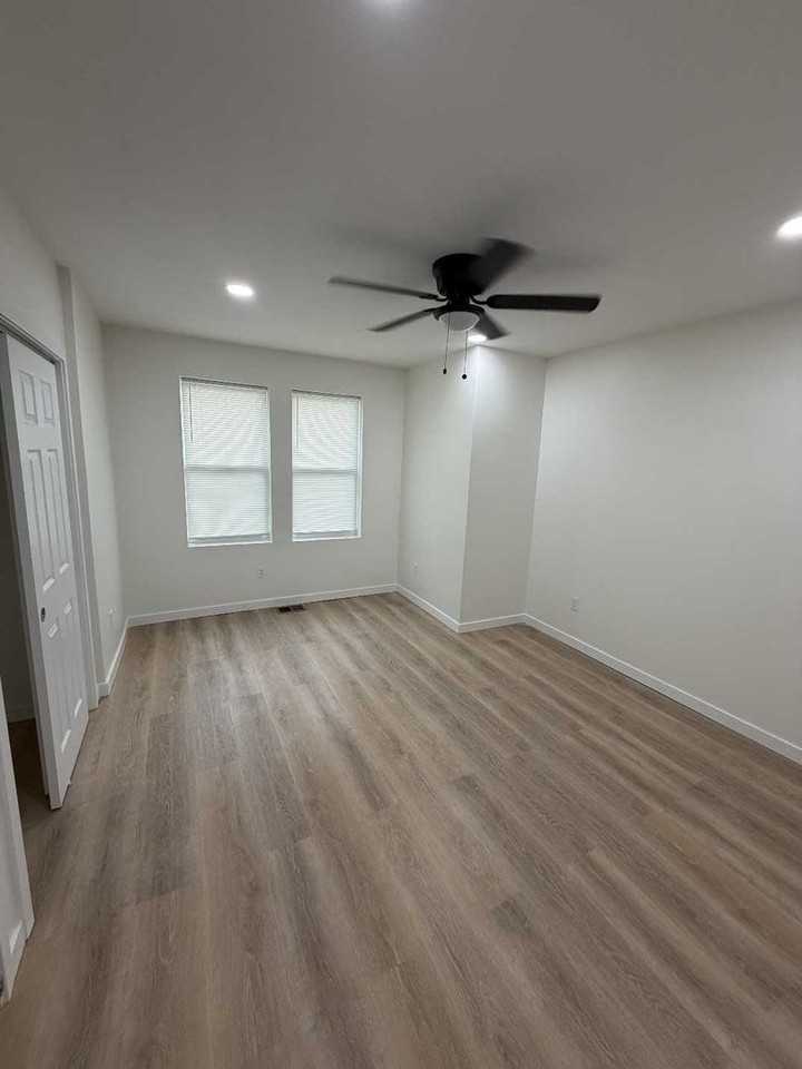 6945 Limekiln Pike - Photo 4 of 12