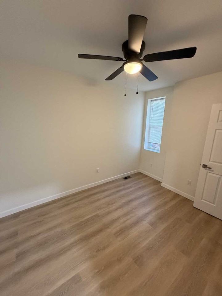 6945 Limekiln Pike - Photo 7 of 12