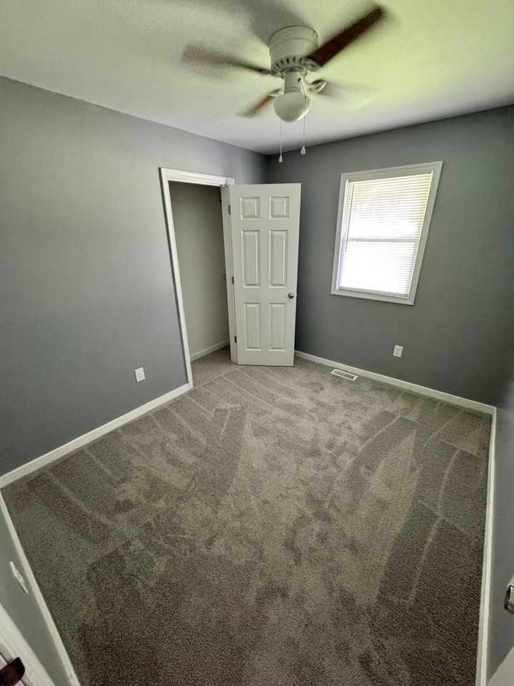 4214 Fayette Cir - Photo 7 of 18