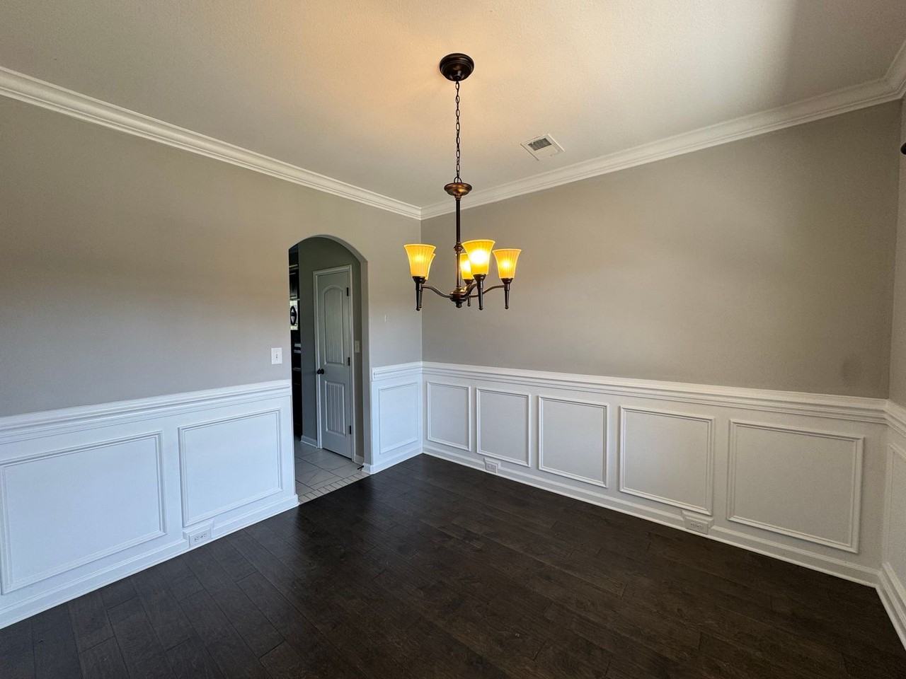 1505 Osage Ct - Photo 6 of 42