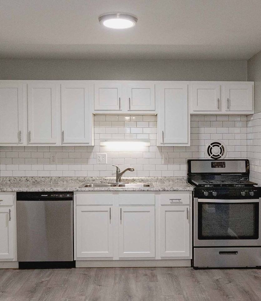 Grant's Trail Apartments - Photo 5 of 14