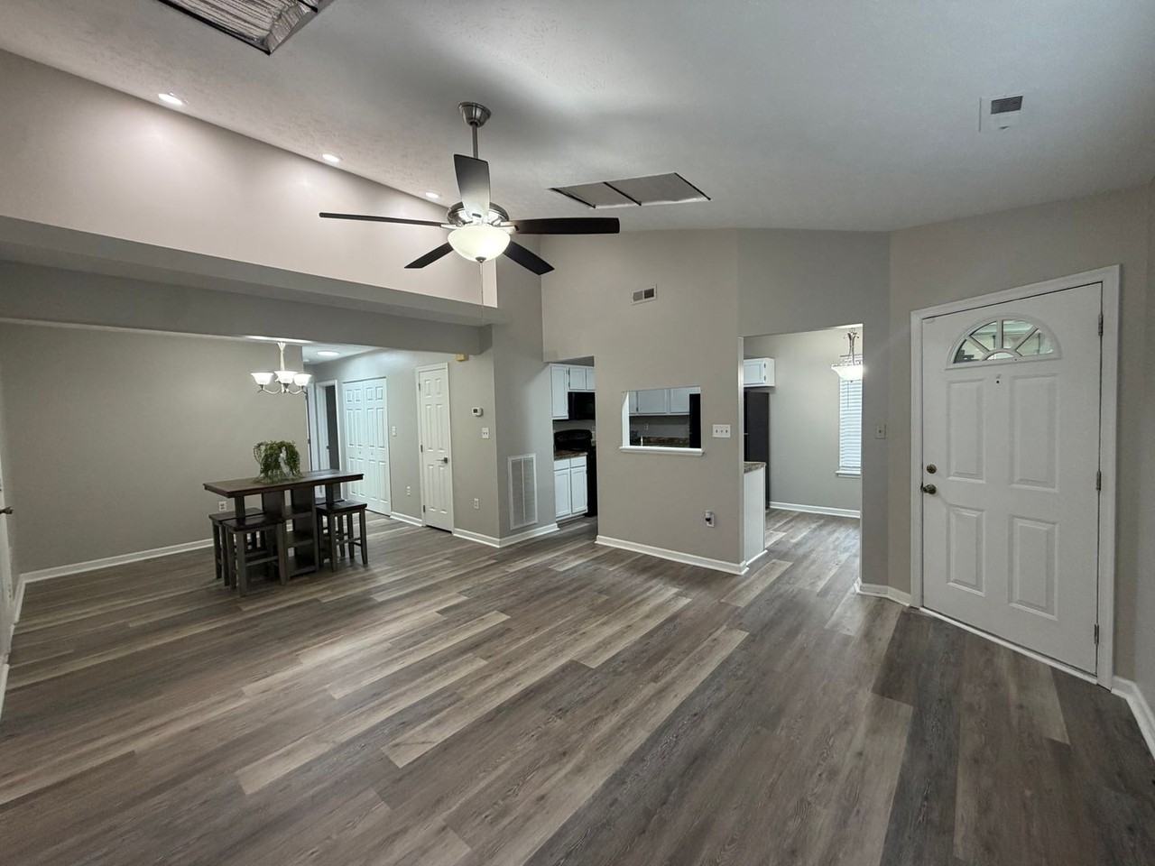 146 Raintree Way - Photo 4 of 28