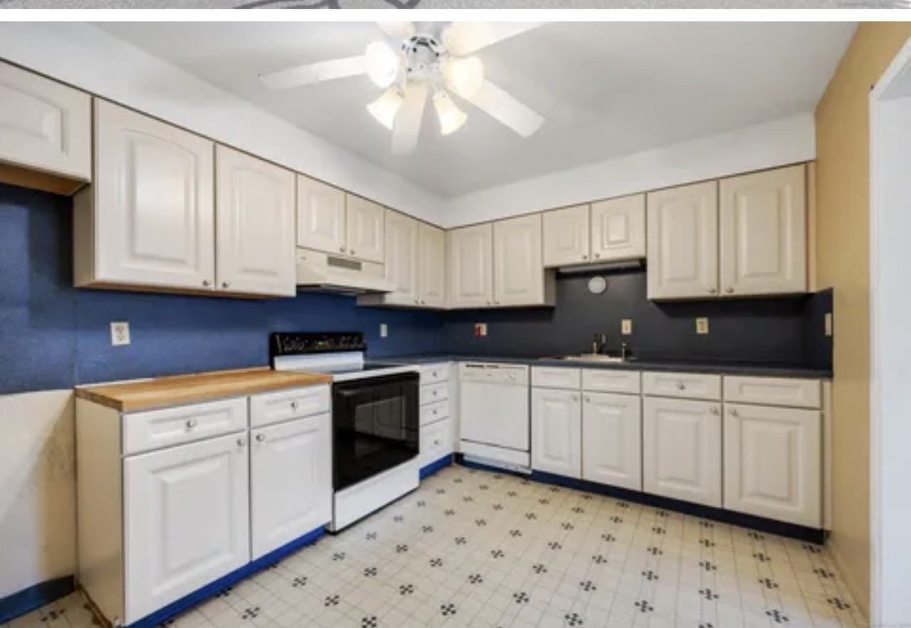 1460 Elm Street #325 - Photo 4 of 11