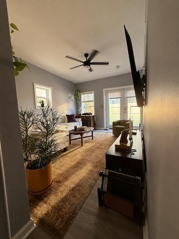 913 Barret Ave - Photo 4 of 10
