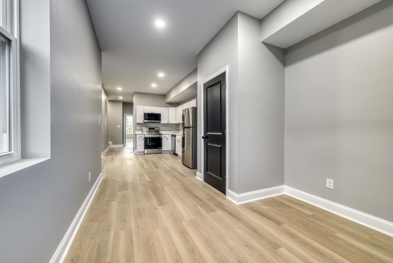 1703 Edmondson Ave - Photo 7 of 10