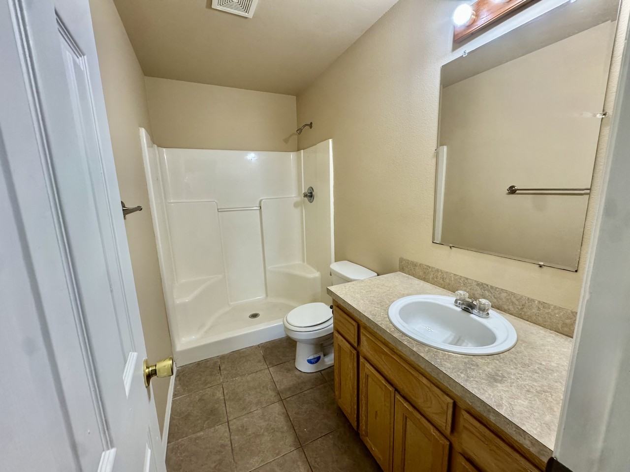 200 Carson Rd #B - Photo 6 of 10