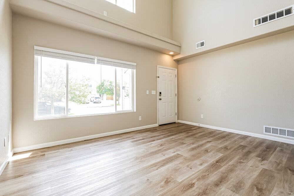 3905 Kirk St - Photo 6 of 17