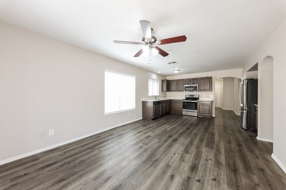 11834 W Sunnyside Dr - Photo 7 of 16